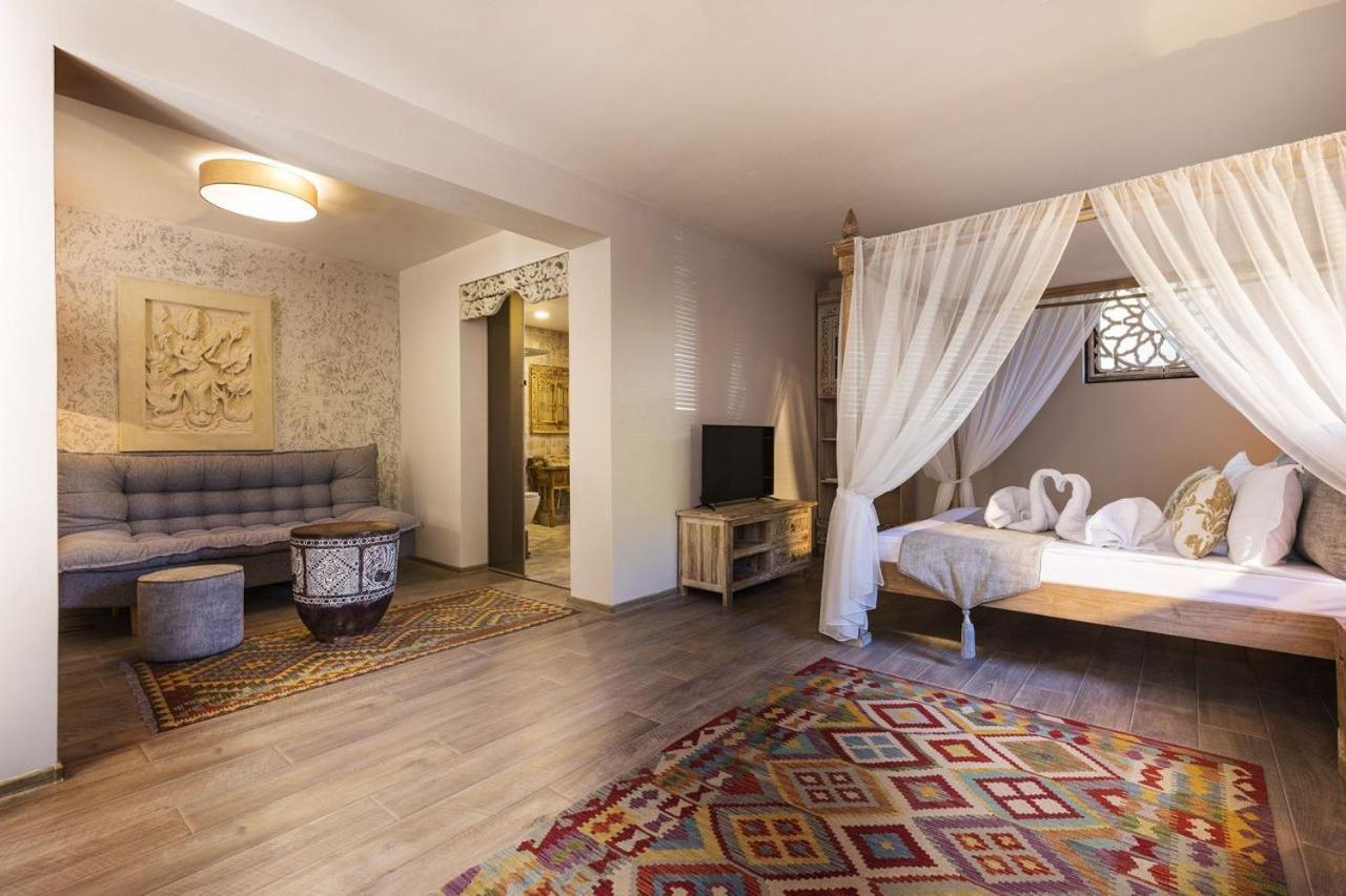 Boutique Hotel Horizont Varna Exterior foto
